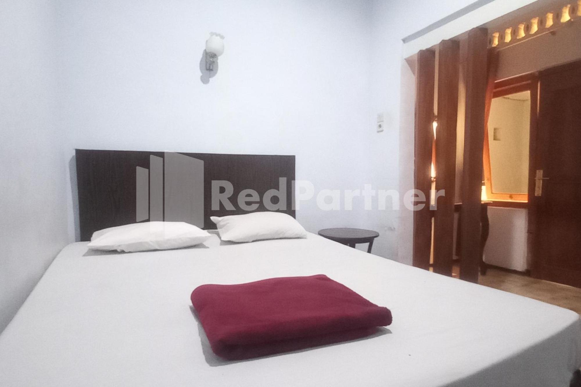 Hotel Palem 2 Syariah Malang Redpartner Экстерьер фото