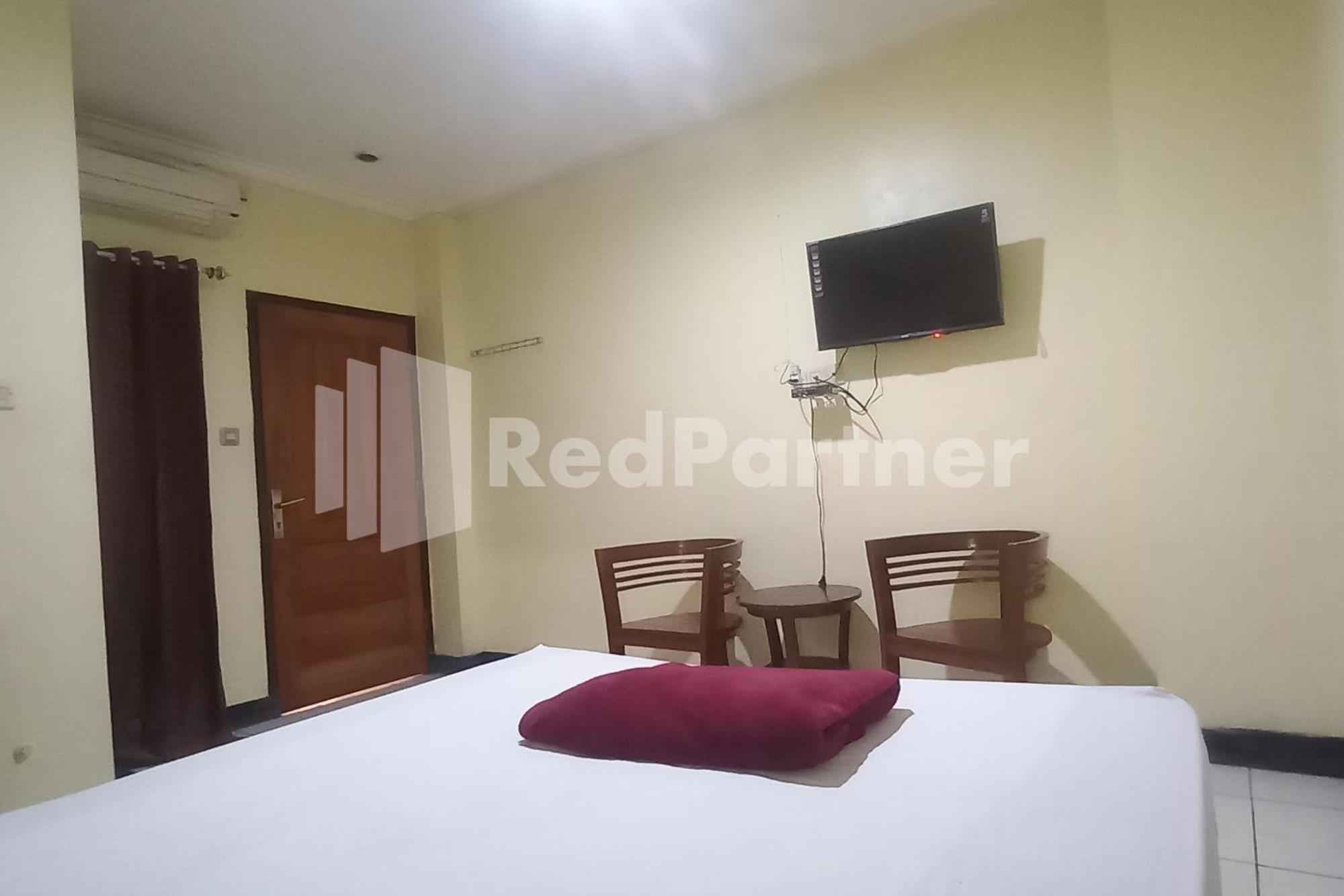 Hotel Palem 2 Syariah Malang Redpartner Экстерьер фото