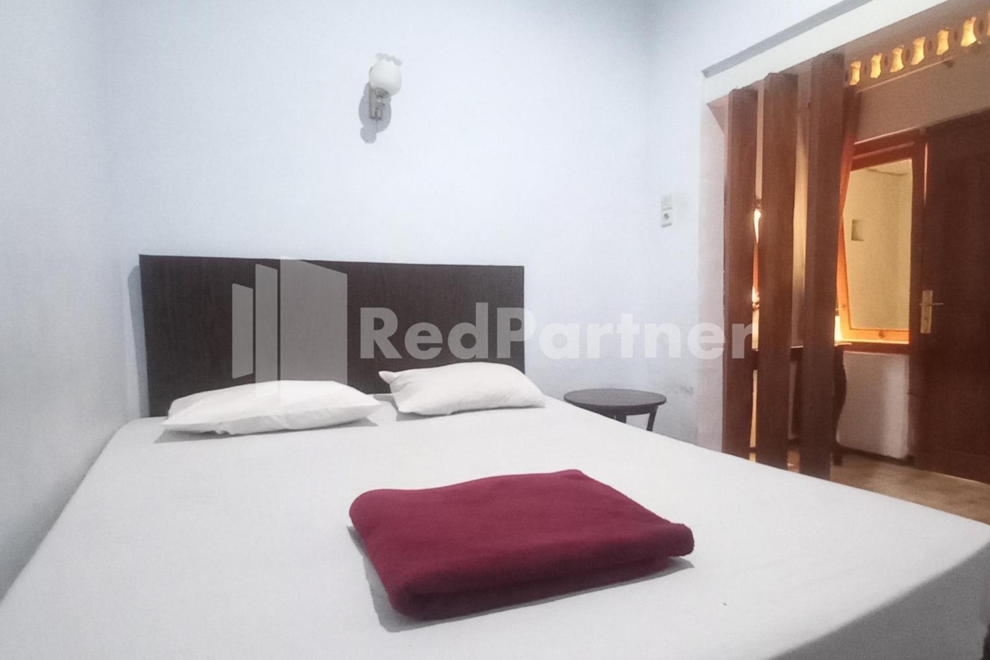 Hotel Palem 2 Syariah Malang Redpartner Экстерьер фото