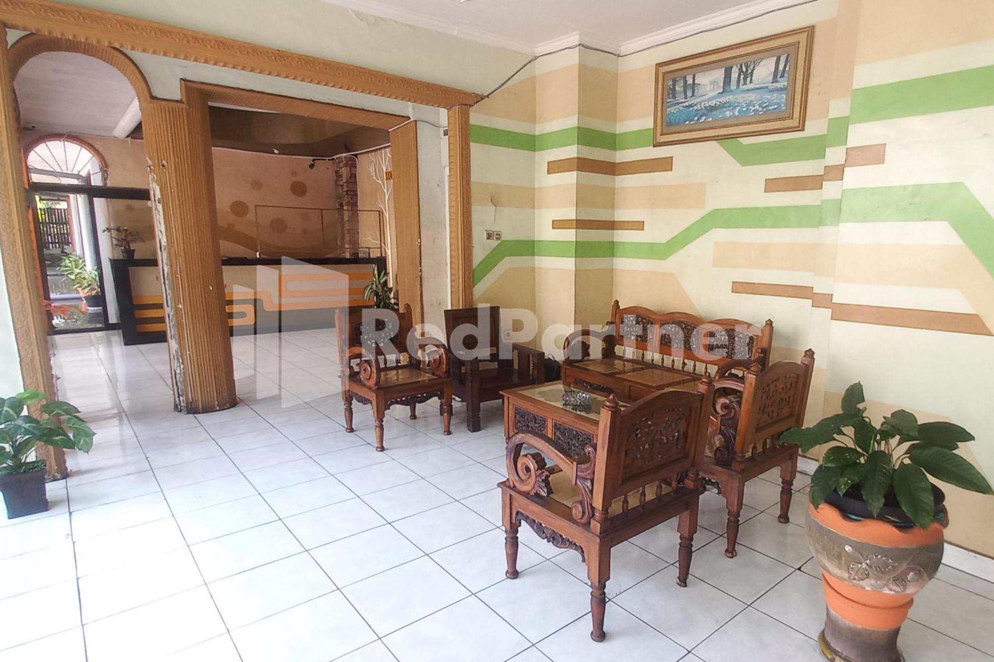 Hotel Palem 2 Syariah Malang Redpartner Экстерьер фото